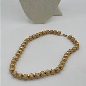 4.15.26-22 Goldtone Bead Necklace - Women Jewelry 8”